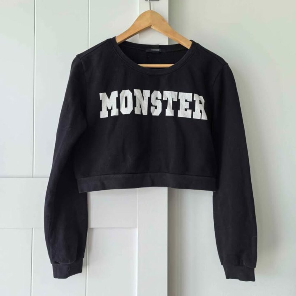 Forever 21 “MONSTER” Cropped Sweatshirt – Size S